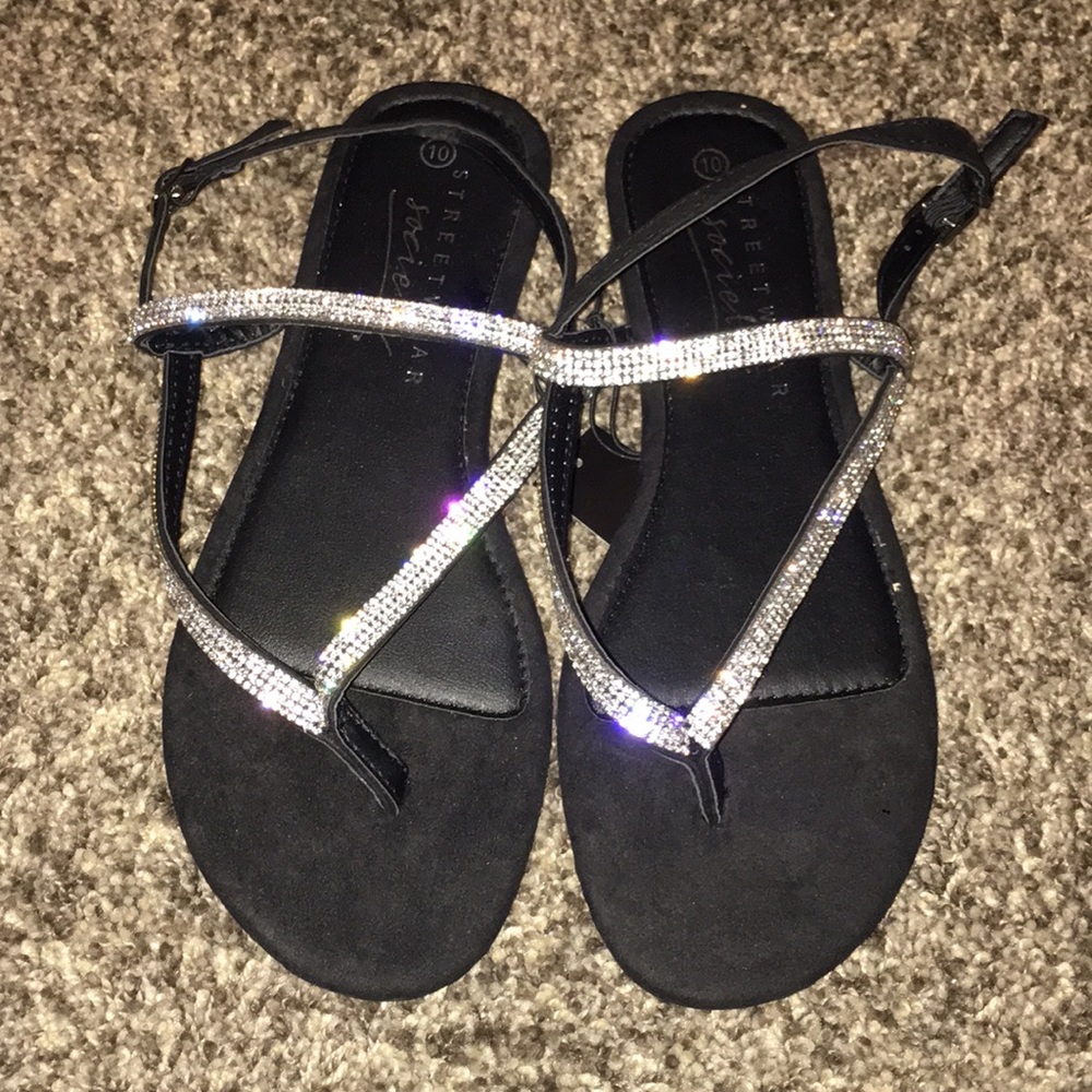 Streetwear society bling sandals. NWT size 10